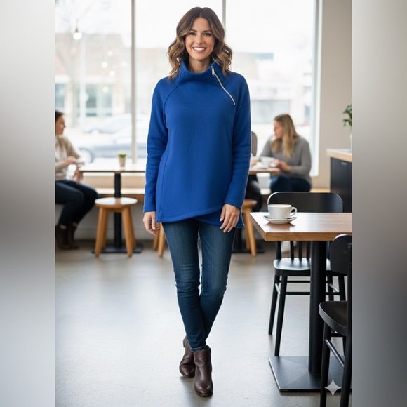 Athleta Sweaters - Athleta Pullover Dark Blue Cozy Karma Asymmetrical Zip Fleece Sweatshirt Size M